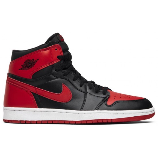 Jordan 1 Retro 'Bred' 2001
 Nero/rosso college AJ 1 Scarpe 136066 061