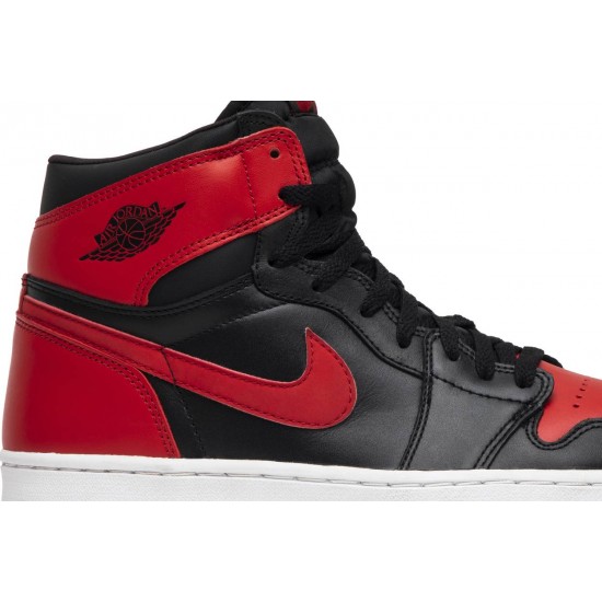 Jordan 1 Retro 'Bred' 2001
 Nero/rosso college AJ 1 Scarpe 136066 061