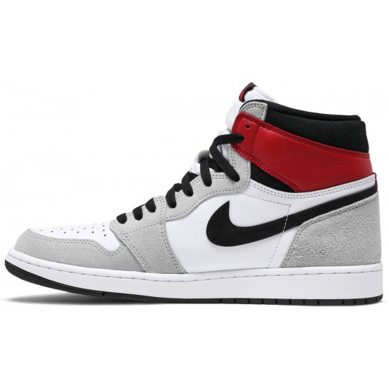 Jordan 1 Retro High OG 'Smoke Grey' Bianco/Nero/Grigio Fumo Chiaro/Rosso Varsity AJ 1 Scarpe555088 126