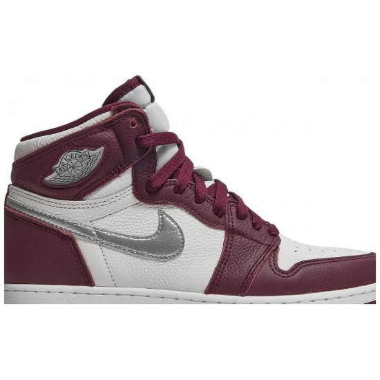 Jordan 1 Retro High OG GS 'Bordeaux'
 Bordeaux/bianco/argento metallizzato AJ 1 Scarpe 575441 611