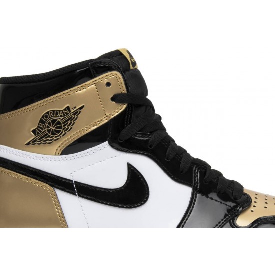 Jordan 1 Retro High OG NRG 'Gold Toe'
 Nero/Nero-Oro Metallico-Bianco AJ 1 Scarpe 861428 007