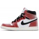 Trophy Room x Jordan 1 Retro High OG SP 'Chicago'
 Bianco/Vela/Varsity Rosso/Nero AJ 1 Scarpe DA2728 100