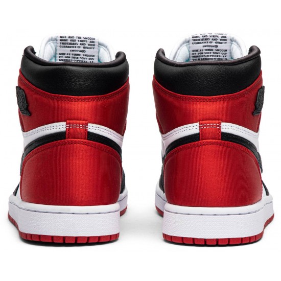 Donne Jordan 1 Retro High 'Satin Black Toe' Nero/Bianco-Rosso college AJ 1 ScarpeCD0461 016