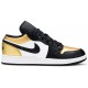 Jordan 1 Low GS 'Gold Toe'
 Oro metallizzato/nero/bianco AJ 1 Scarpe CQ9487 700