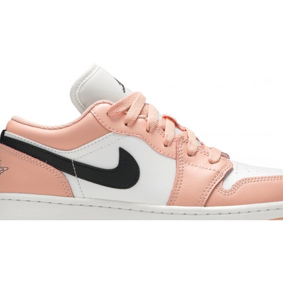 Jordan 1 Low GS 'Light Arctic Pink'
 Rosa artico chiaro/bianco/nero AJ 1 Scarpe 553560 800