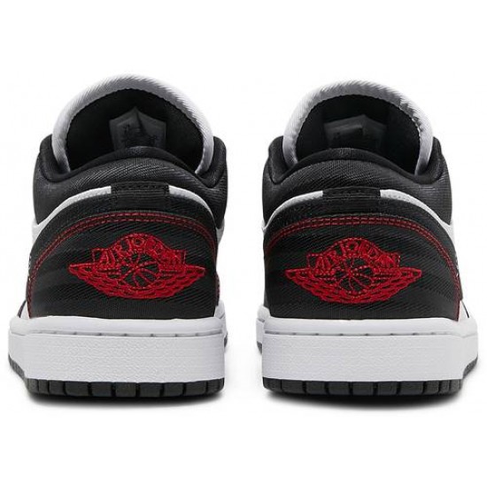 Donne Jordan 1 Low SE Utility 'White Black Red'
 Bianco/Nero/Rosso Palestra AJ 1 Scarpe DD9337 106