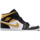 Jordan 1 Mid 'Black University Gold'
 Bianco/polline/nero AJ 1 Scarpe 554724 177