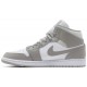 Jordan 1 Mid 'College Grey' College Grey/Light Bone/Bianco AJ 1 Scarpe554724 082