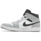 Jordan 1 Mid 'Light Smoke Grey'
 Grigio Fumé Chiaro/Bianco/Antracite AJ 1 Scarpe 554724 078