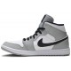 Jordan 1 Mid 'Smoke Grey' Grigio Fumé Chiaro/Nero/Bianco AJ 1 Scarpe554724 092