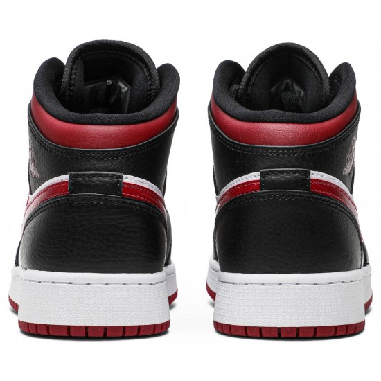 Jordan 1 Mid GS 'Noble Red'
 Nero/rosso nobile/bianco AJ 1 Scarpe 554725 066